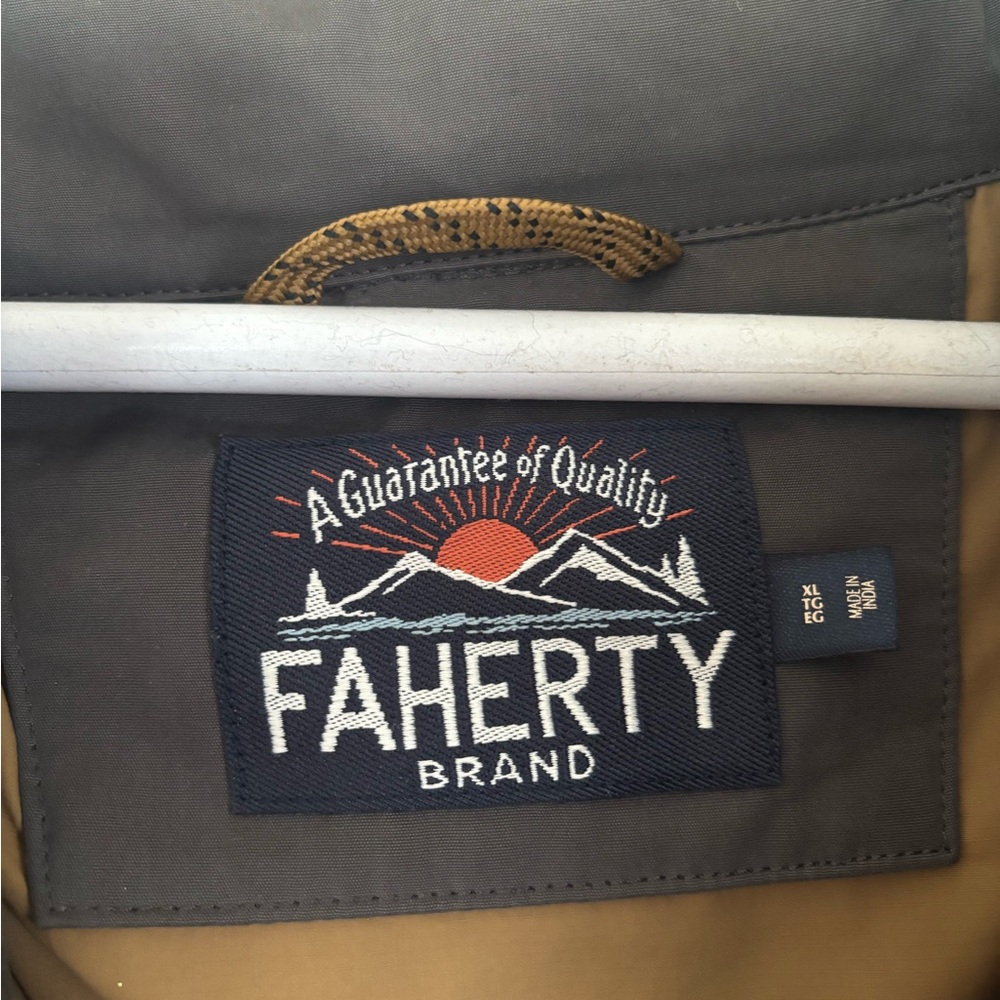 Faherty Dark Brown Hooded Puffer Jacket - Expedition Down Parka - Picture 3 of 5
